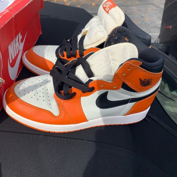 shattered backboard 5.5